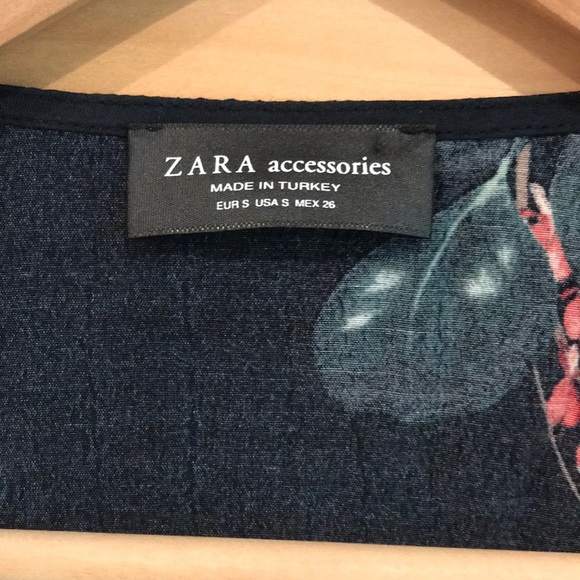 Zara Floral Print Front Tie Crop Top - Picture 4 of 5